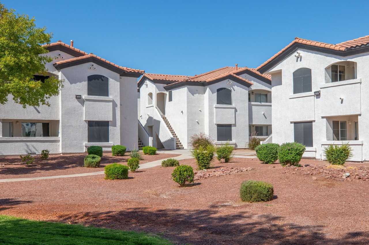 Tides at North Nellis - Photo 3 of 17