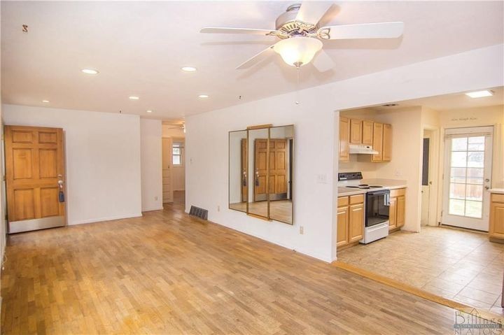 1319 Lynn Ave - Photo 2 of 7
