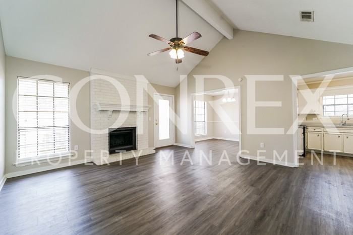 535 Mcdonald Dr - Photo 3 of 14