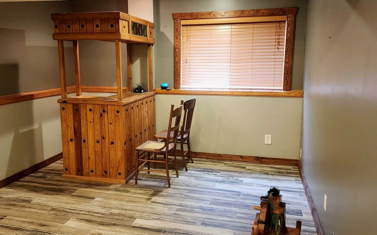 10178 Karston Ave Ne #NA - Photo 3 of 12