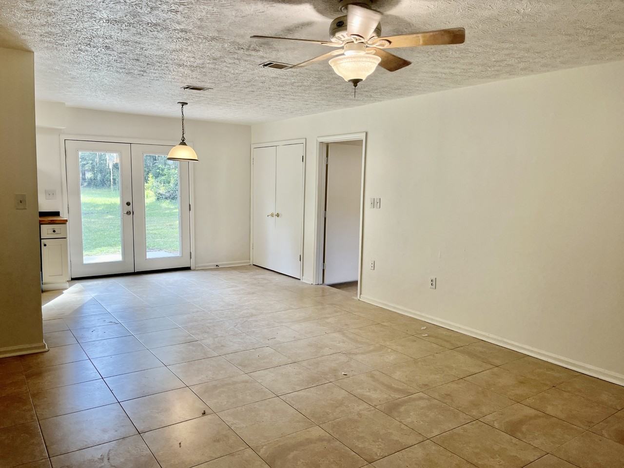 25 Saint Johns Ave #NA - Photo 3 of 16