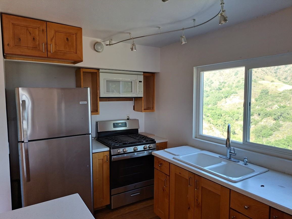 30592 Hunky Dory Ln #NA - Photo 3 of 10