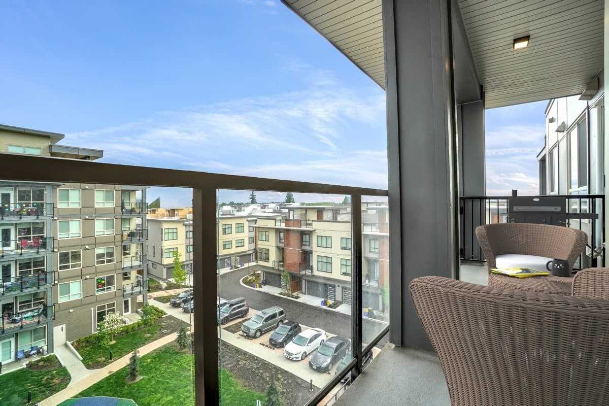 Willoughby Walk Apartments 20839 78b Ave, Langley, BC V2Y 0Z4 Zumper