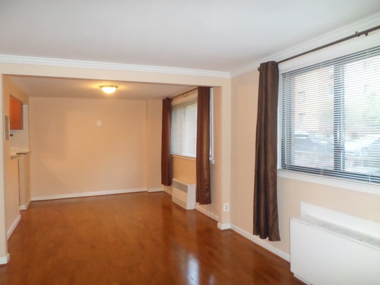 2725 39th Str NWUnit 211 #211 - Photo 2 of 30