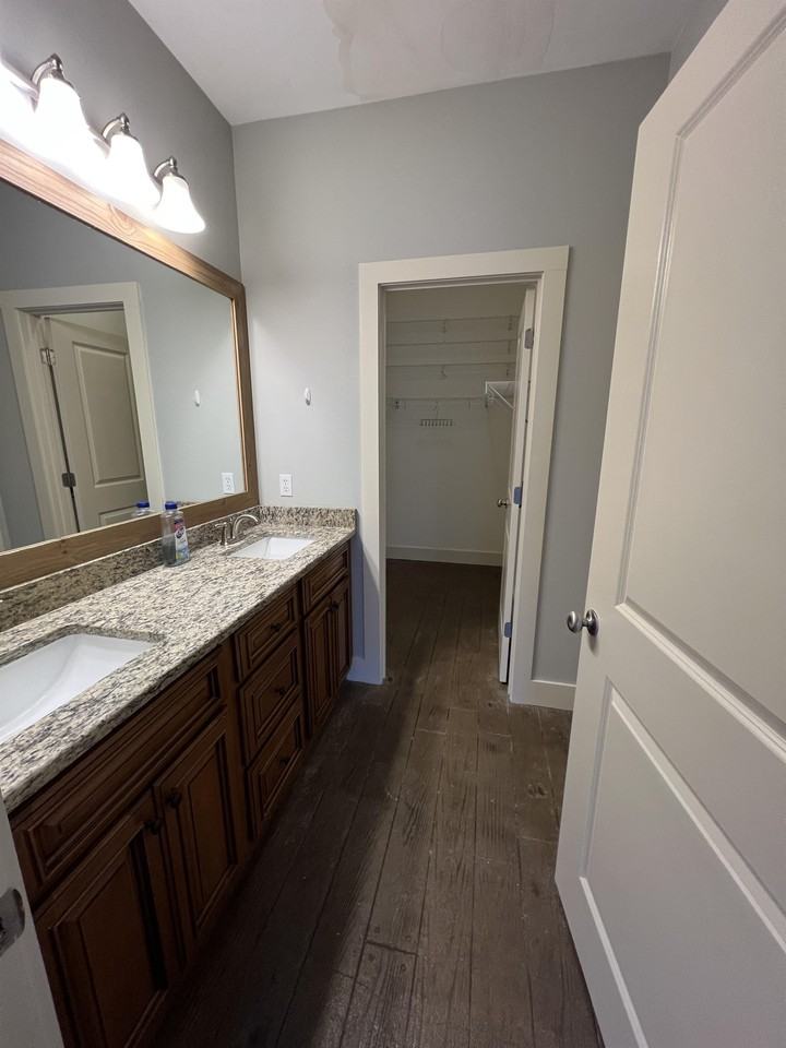 252 Lee Ln #1 - Photo 5 of 10