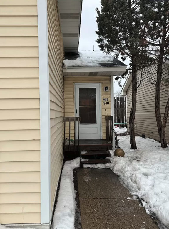 916/918 SE 9th Avenue - 916 #916 - Photo 2 of 9