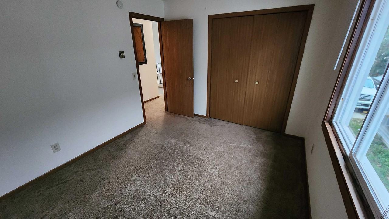 916/918 SE 9th Avenue - 916 #916 - Photo 3 of 9