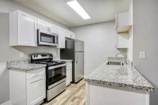 6041 W Thomas Rd - Photo 1 of 1