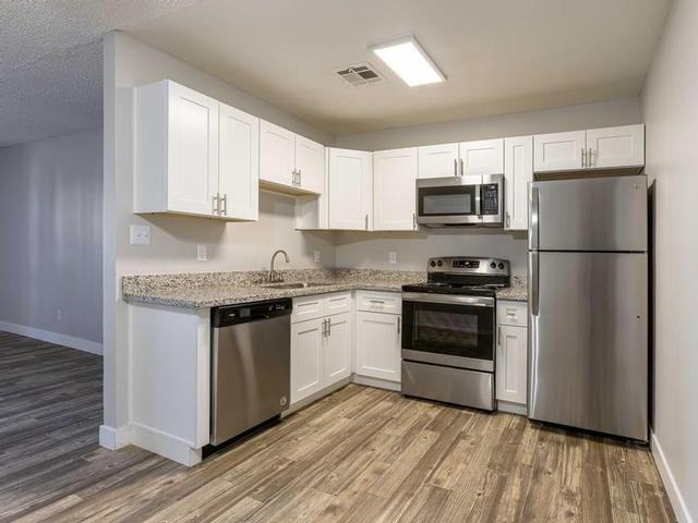 6041 W Thomas Rd - Photo 5 of 20