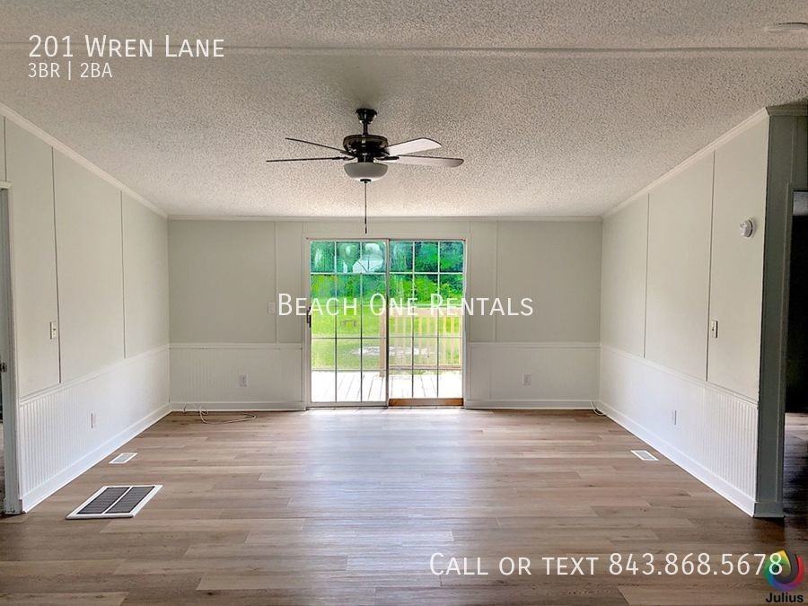 201 Wren Ln - Photo 3 of 20