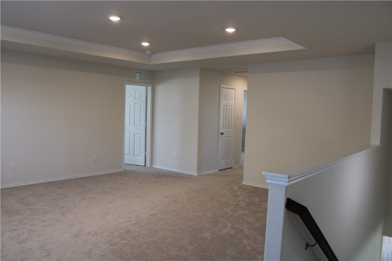 525 Gray Hawk Rdg - Photo 4 of 30