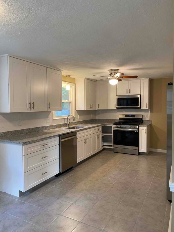 100 Hollis St - Photo 2 of 7