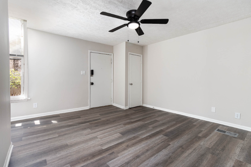 3028 Cleinview Ave #2 - Photo 4 of 13