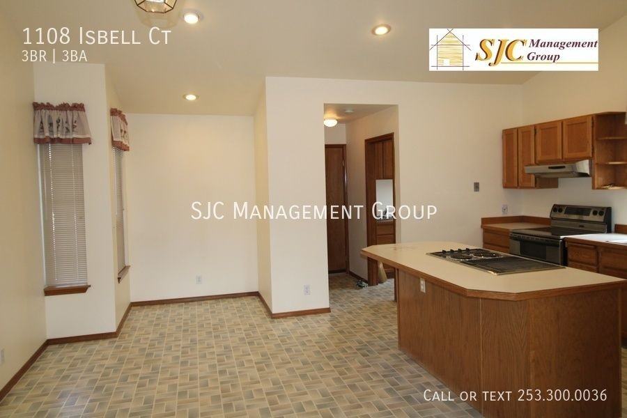 1108 Isbell Ct - Photo 3 of 15