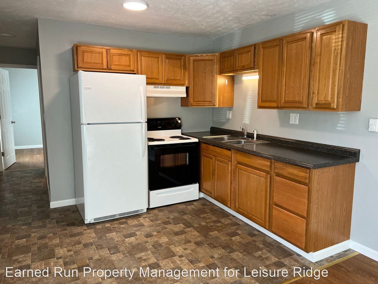 1386 Leisure Lane - Photo 2 of 36