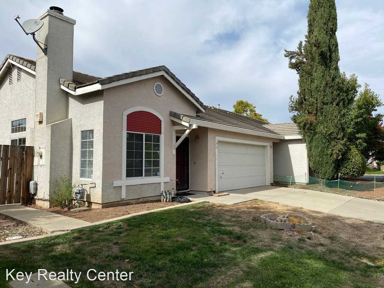 6966 Storia Way - Photo 3 of 15