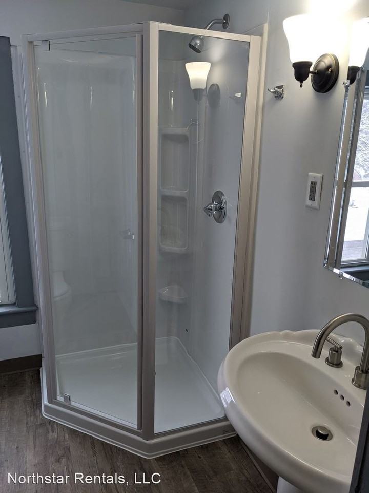 58 Brook St - Photo 3 of 14