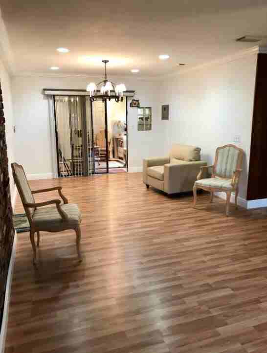 637 Troy Blvd - Photo 2 of 8