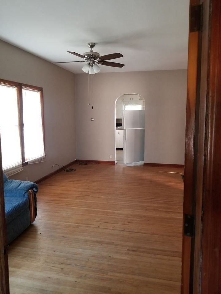 135 High St - Photo 2 of 4