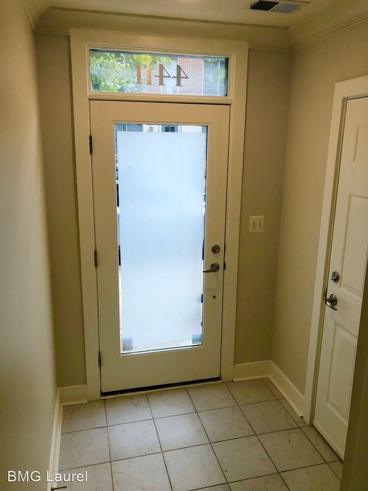 4411 Longfellow St - Photo 3 of 33