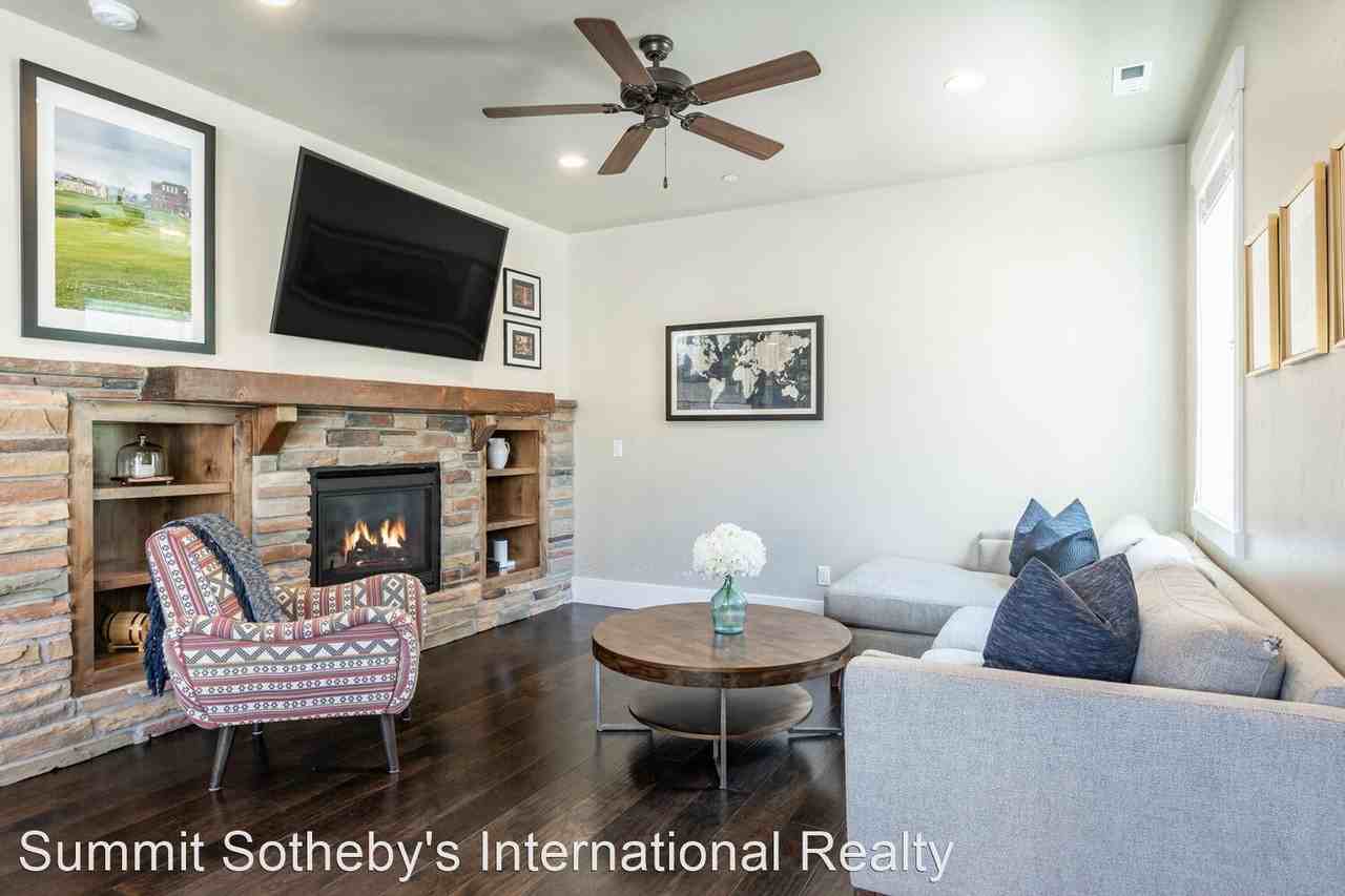 13609 N Hillclimb Ln - Photo 2 of 22