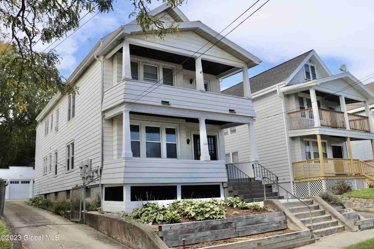 628 N Pearl St - Photo 2 of 30