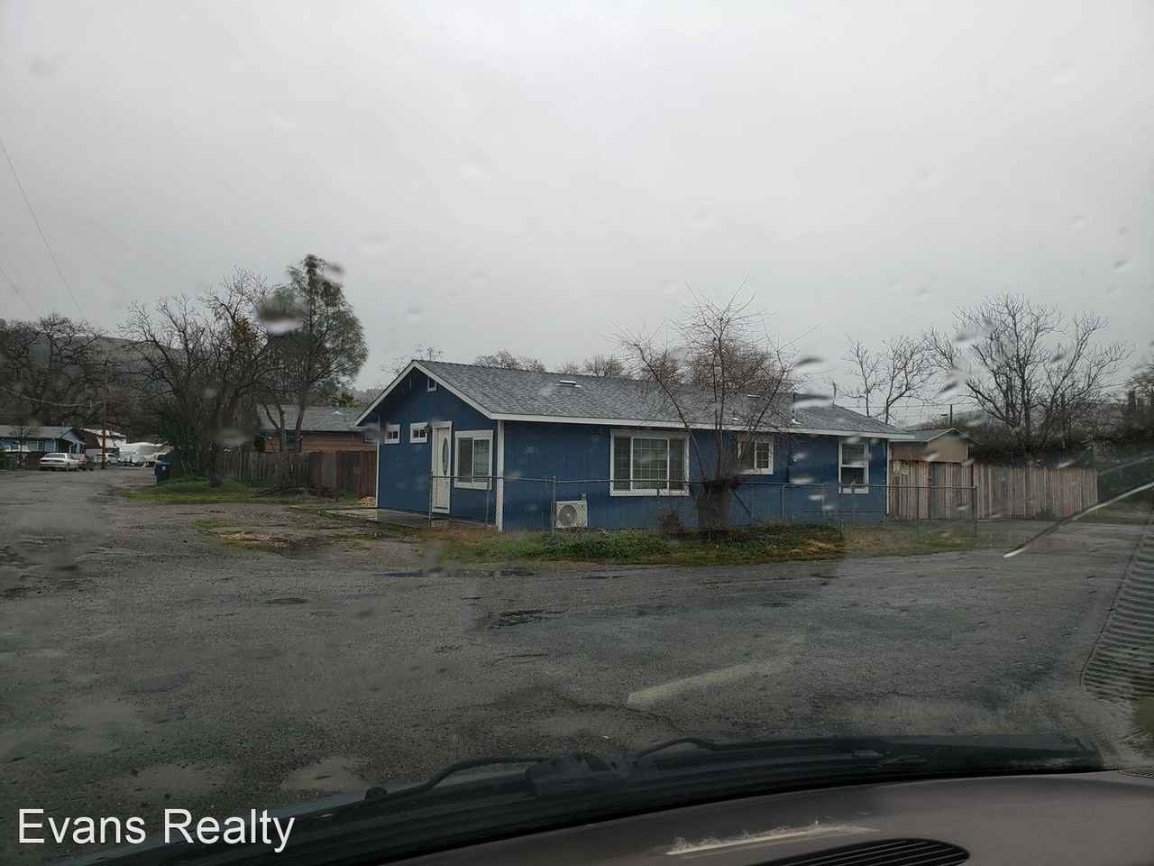 12945 3rd St - Photo 3 of 12