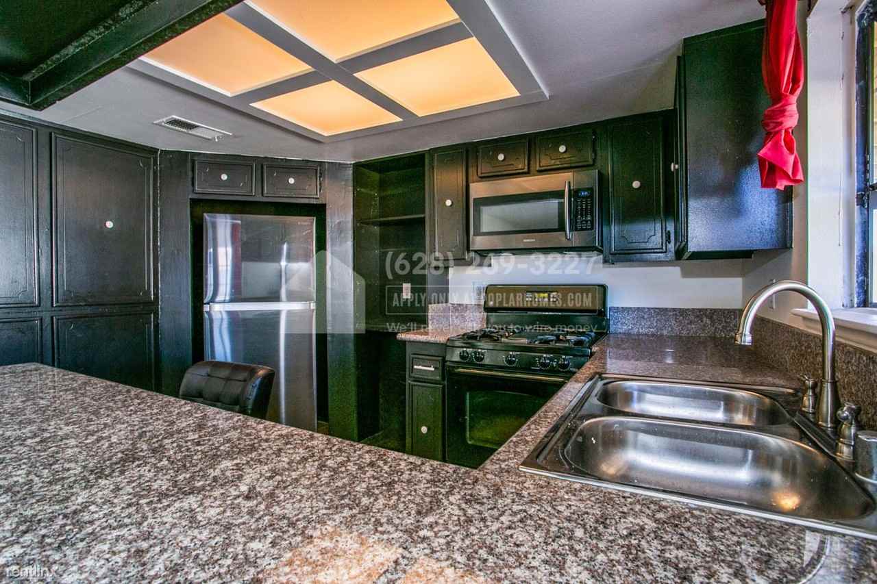 6232 Carl Ave - Photo 3 of 33