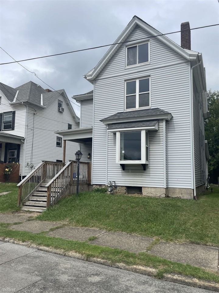 482 E Washington St - Photo 2 of 45