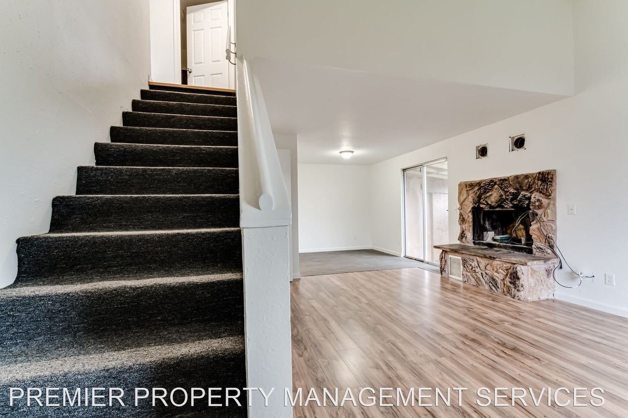 280 E 11th Ave - Photo 2 of 16