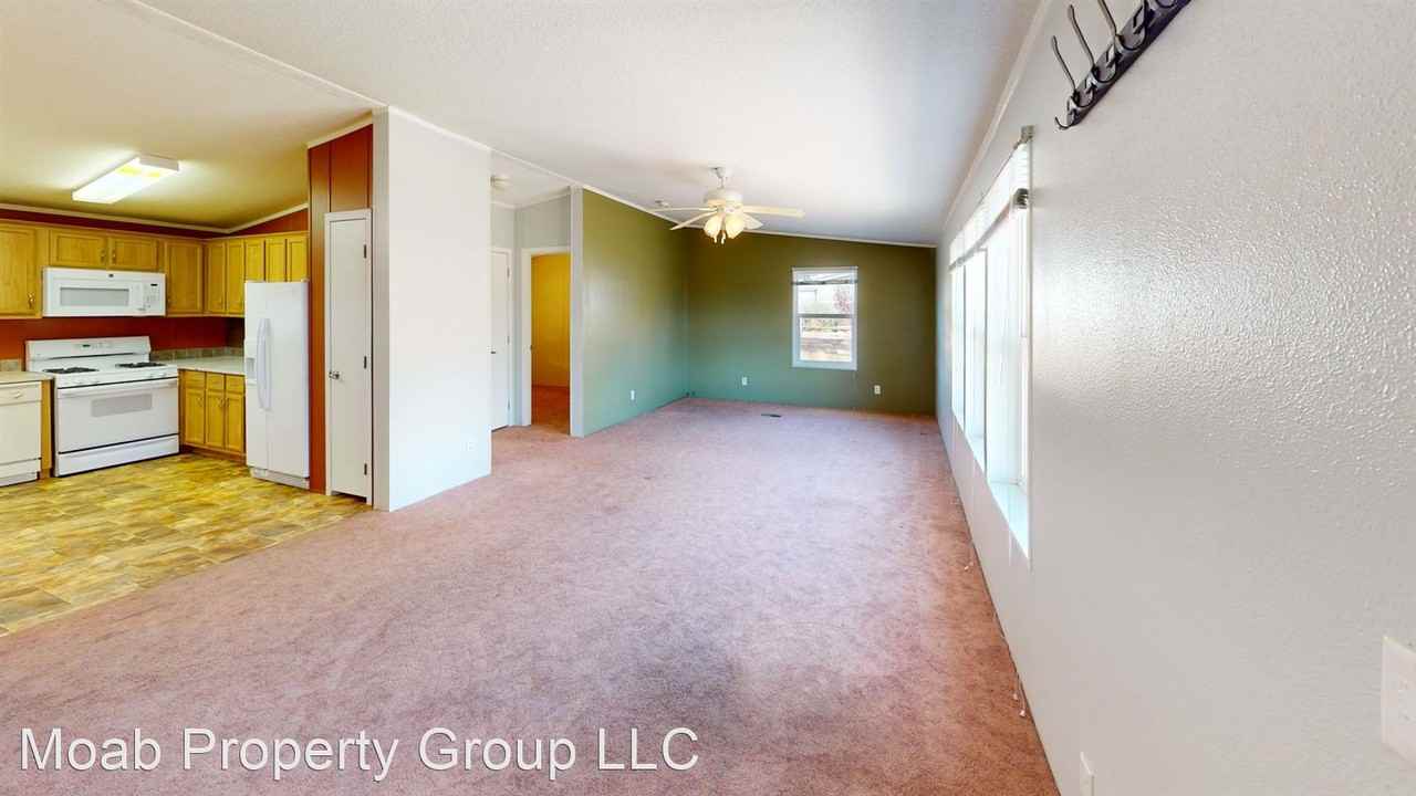 65 N Mcelhaney Ln - Photo 2 of 22