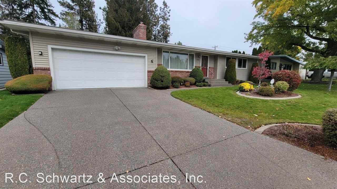 1208 W Wedgewood Ave - Photo 2 of 19