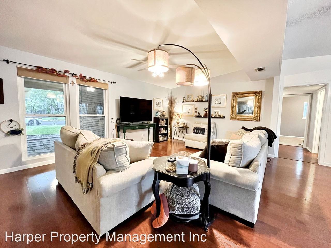 9315 Nona Kay Dr - Photo 3 of 17