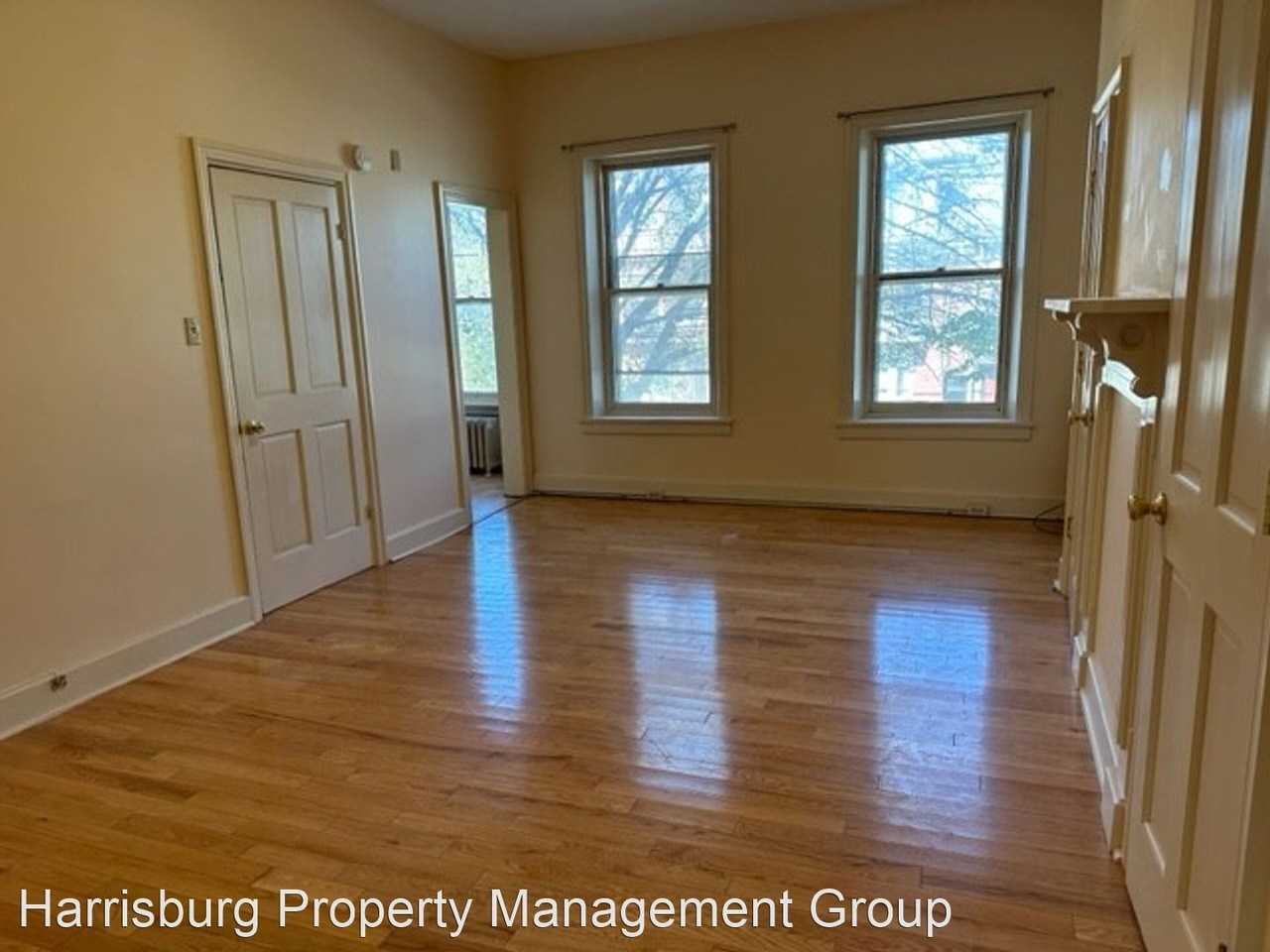 305 S Hanover St - Photo 2 of 14