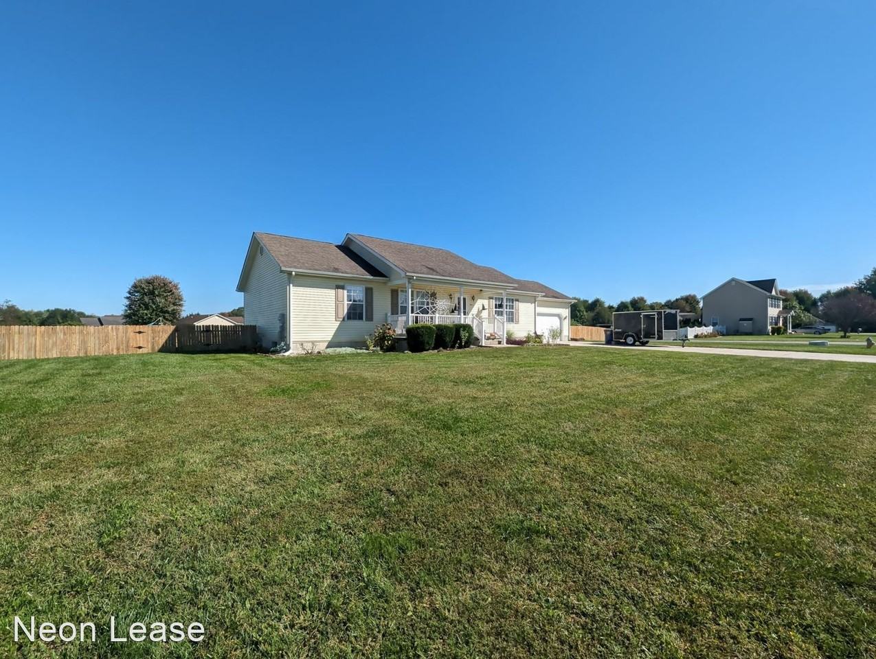 441 W Chestnut Ridge Dr - Photo 2 of 33