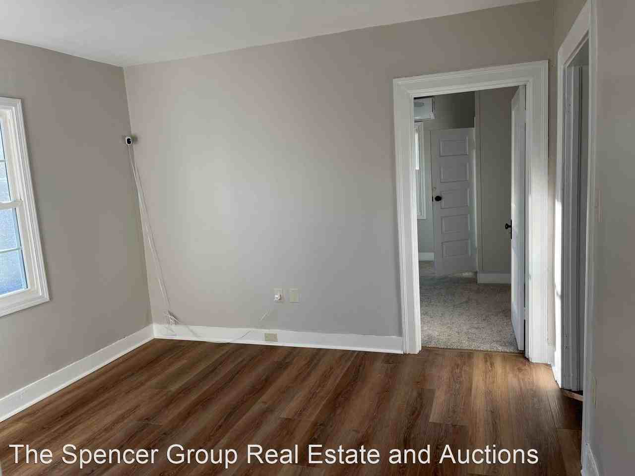 Granville St - Photo 3 of 16