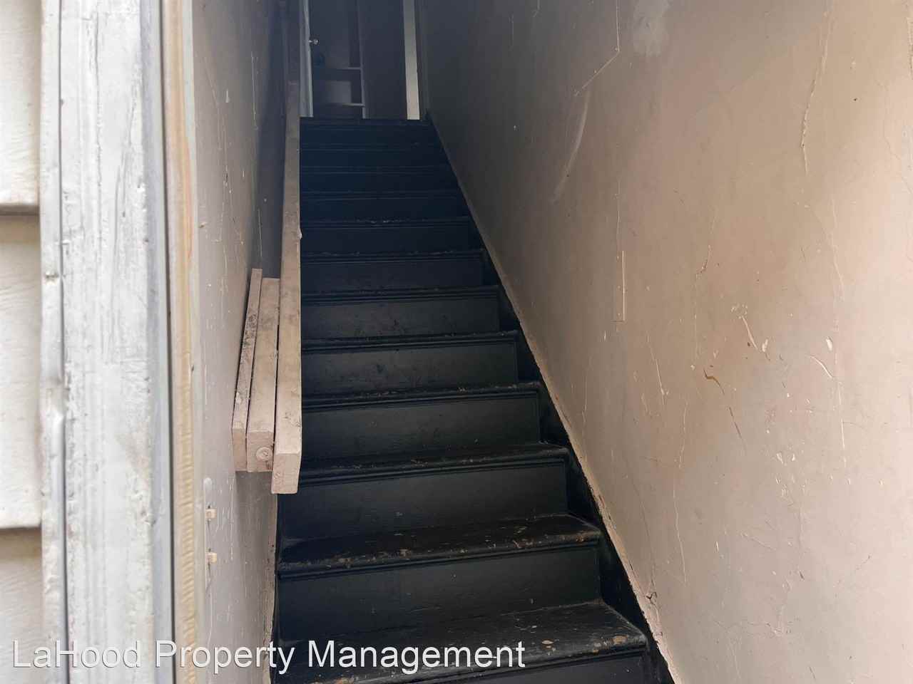 1602 NE Jefferson St. - Photo 3 of 10