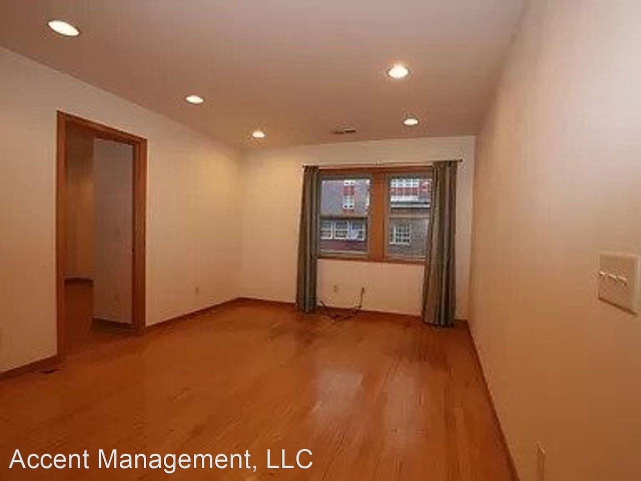 520-524 S Park St - Photo 2 of 20