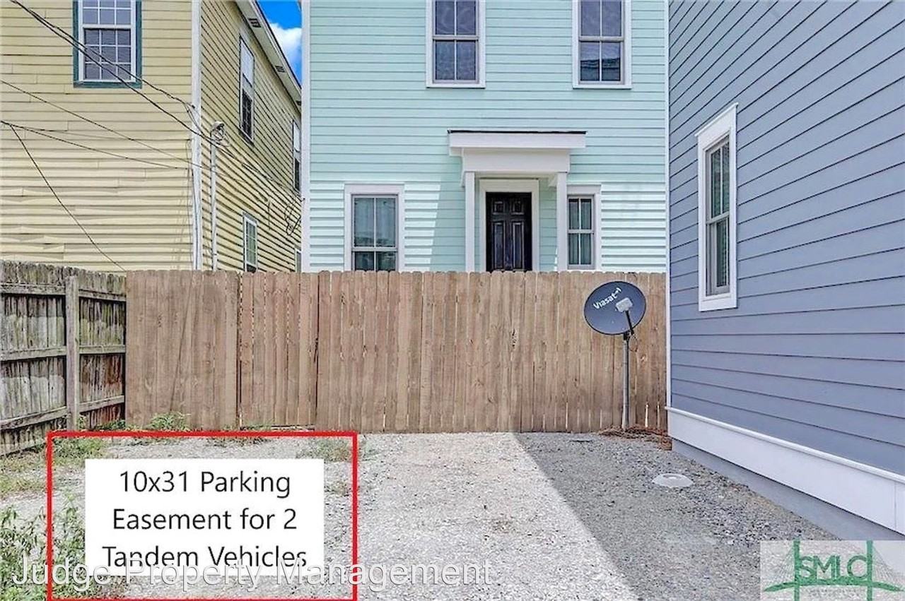423 E 31st St - Photo 2 of 22
