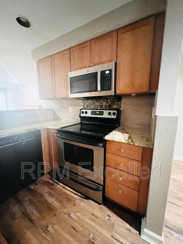 26339 116th Ave Se #I103 - Photo 7 of 18