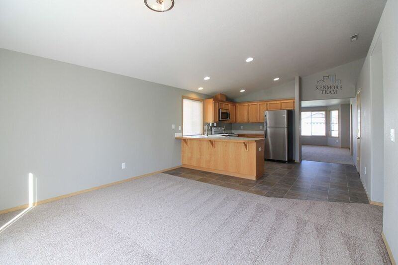 4332 Campolina Ln - Photo 3 of 11