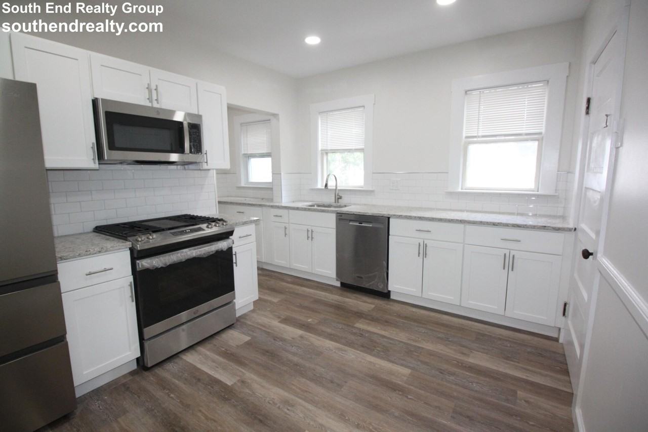 20 Egerton Rd - Photo 3 of 23