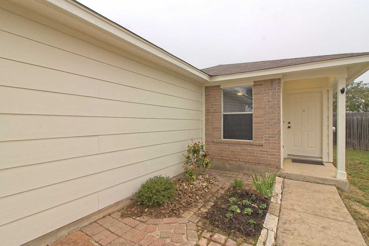 313 Avalanche Ave - Photo 4 of 30