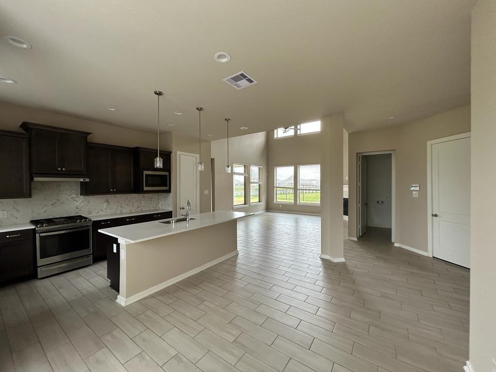 580 Santa Rosa Hills Dr