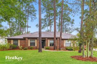 11012 Reading Rd - Photo 1 of 1