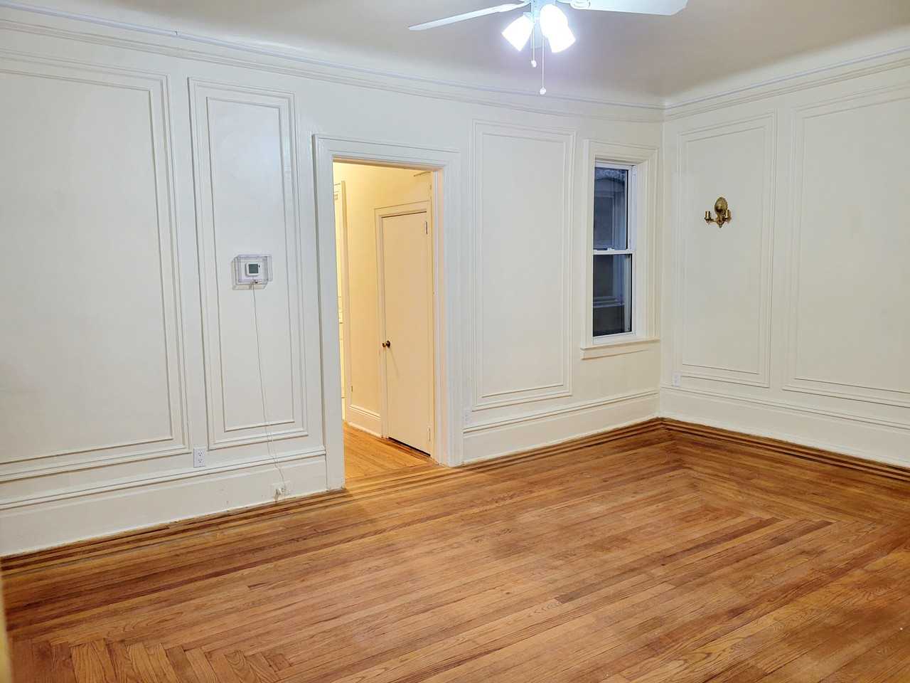 77 Park Ter W #1 - Photo 2 of 10