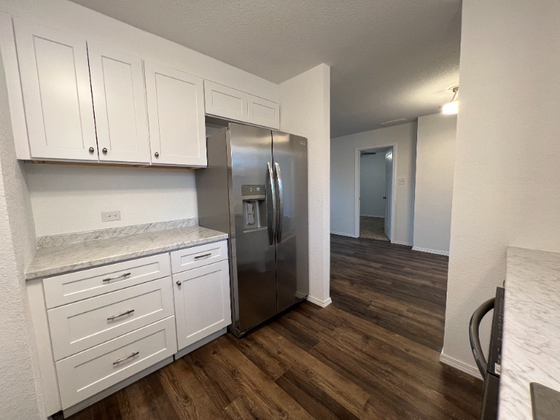 200 E Miami St - Photo 3 of 21
