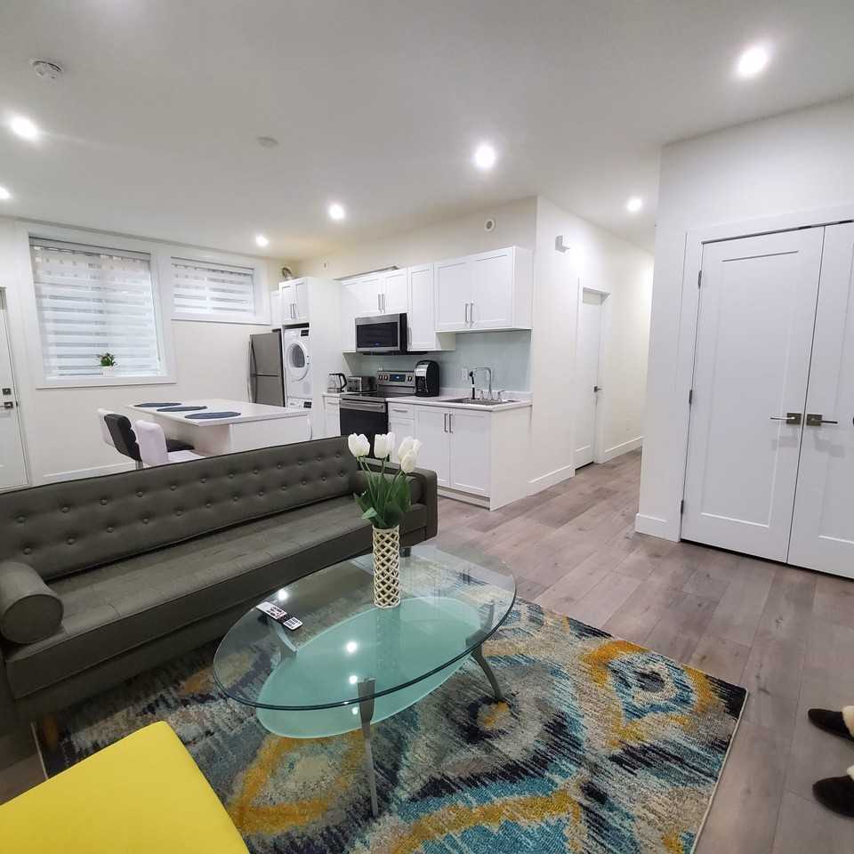 1053b Rochester Avenue - Photo 2 of 14