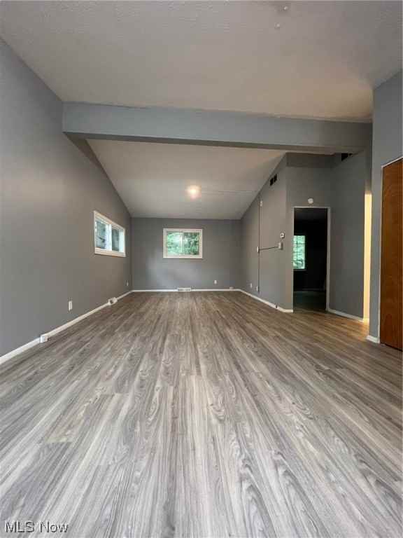 1106 La Croix Ave - Photo 2 of 13