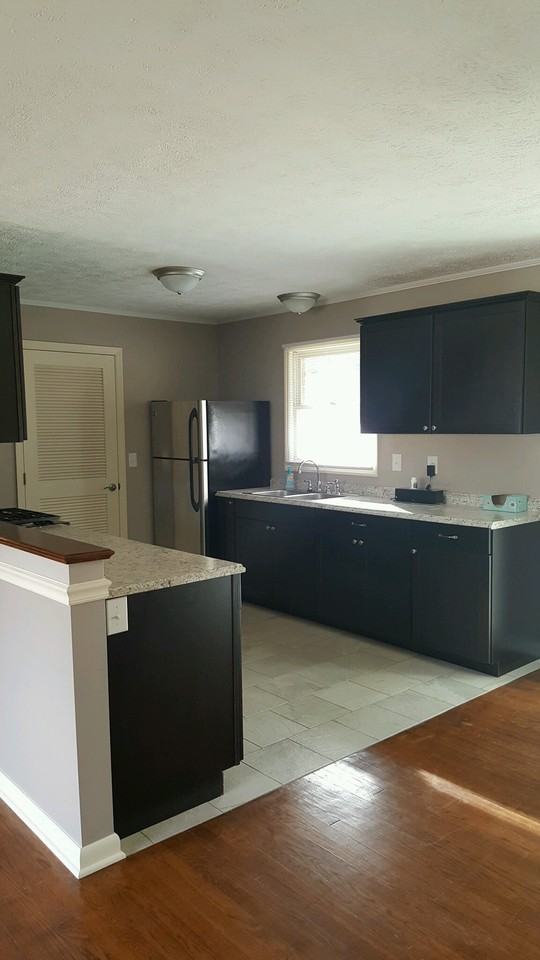 933 Fitzpatrick Rd #NA - Photo 3 of 19